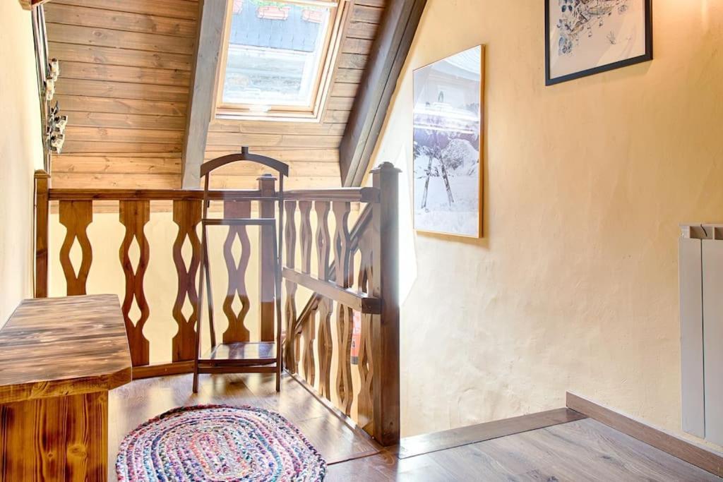 Saplan Real Estate Casa Izadi Apartman Bossòst Kültér fotó